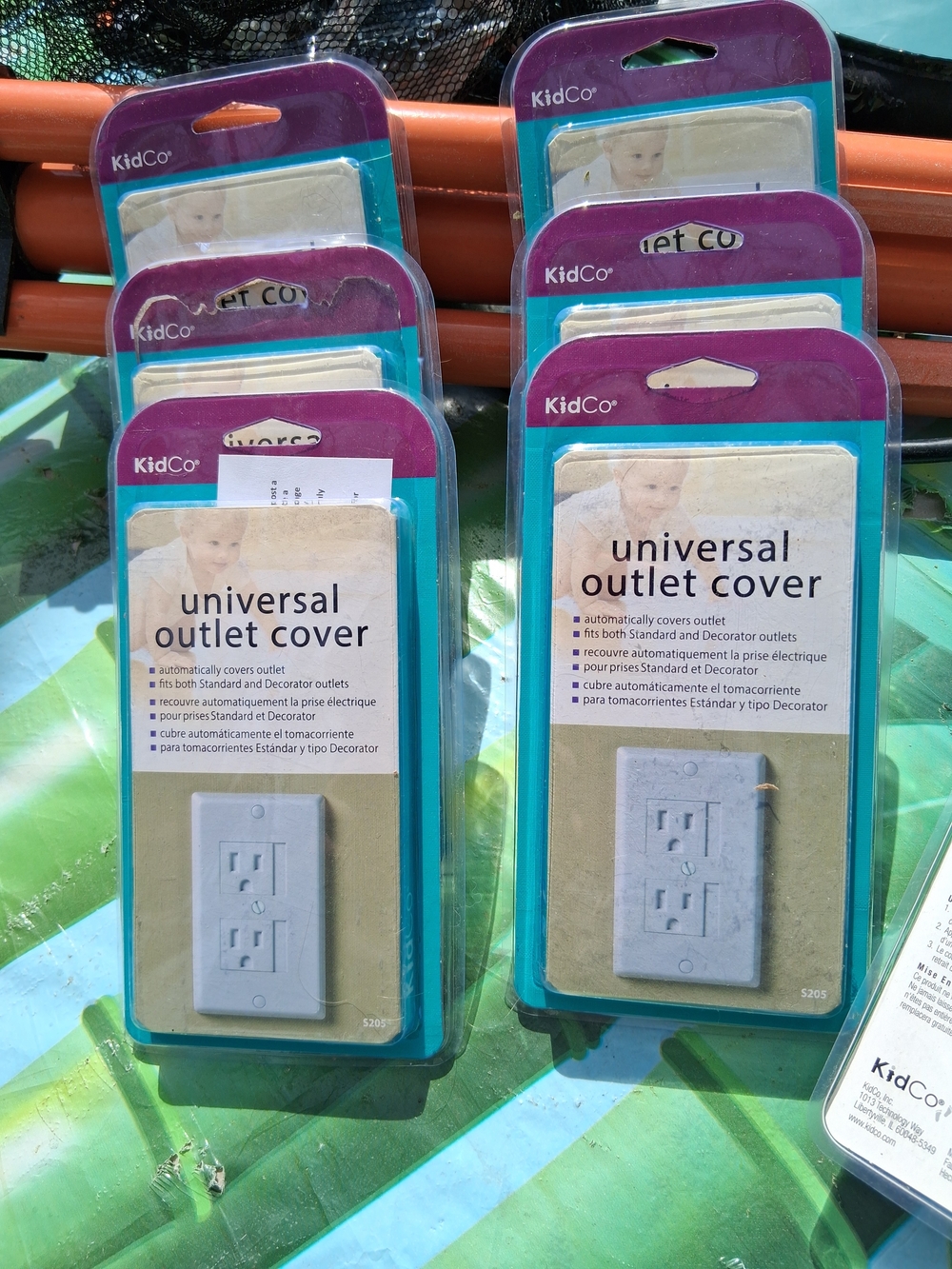 KidCo Universal Outlet Cover — Purple Pack